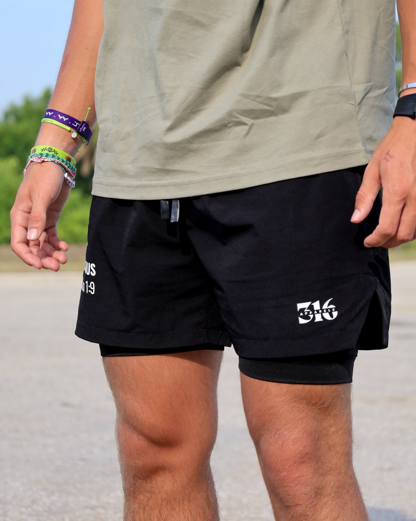 "Be Strong and Courageous" - Sport Shorts - Black